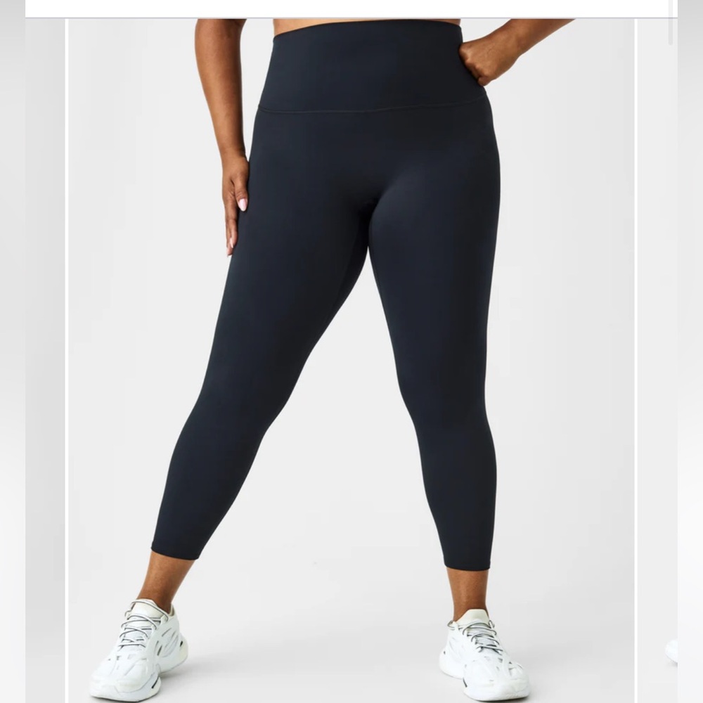 SPANXsmooth™ Soft and Smooth
Active 7/8 Leggings, Black, 1X